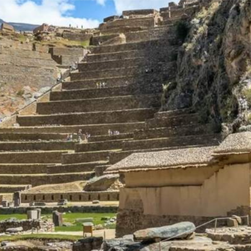 THE INCAS SACRED VALLEY